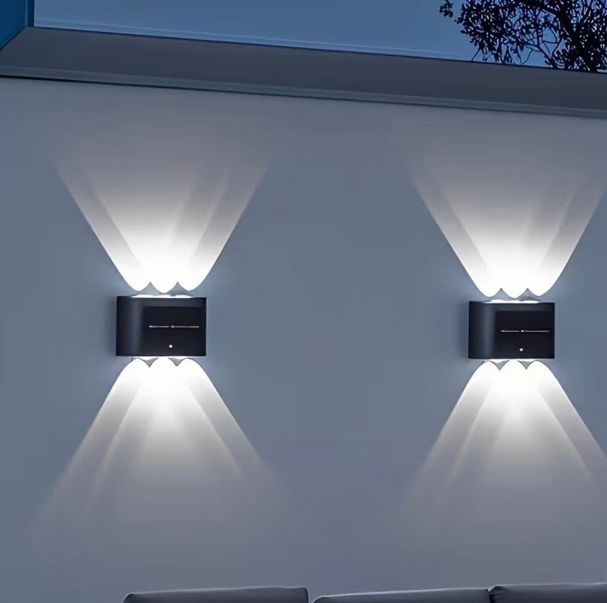 Outdoor lantern